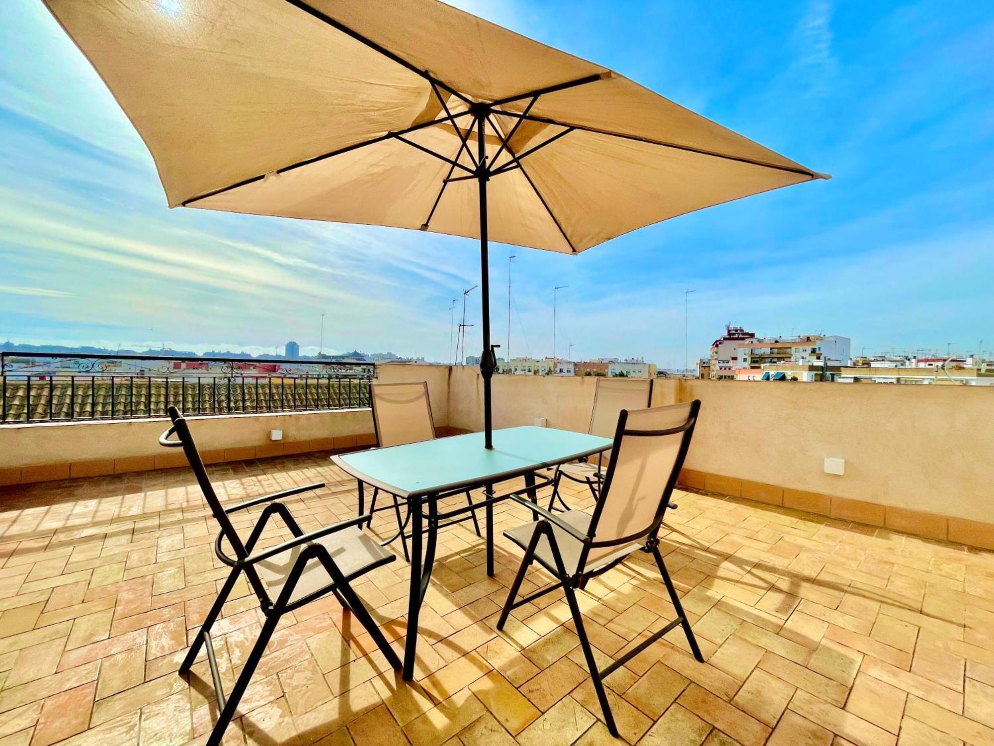 Philippe'S Home Triana Con Terraza Sevilla Exterior foto